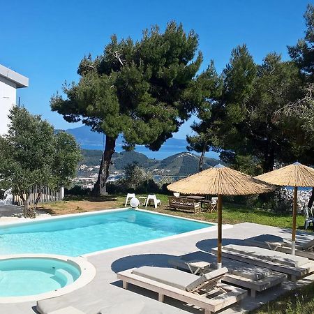 Entechnos Living Aparthotel Megali Ammos  Bagian luar foto