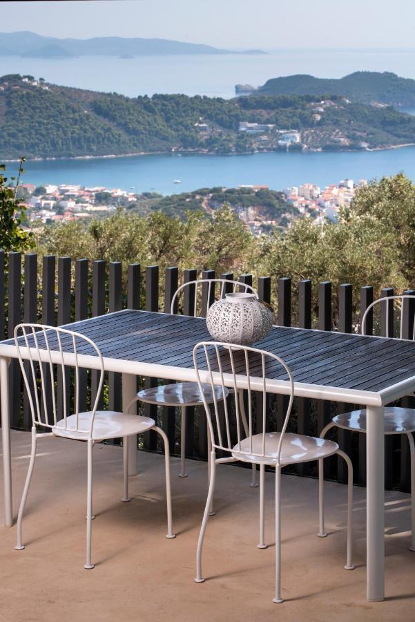 Entechnos Living Aparthotel Megali Ammos  Bagian luar foto