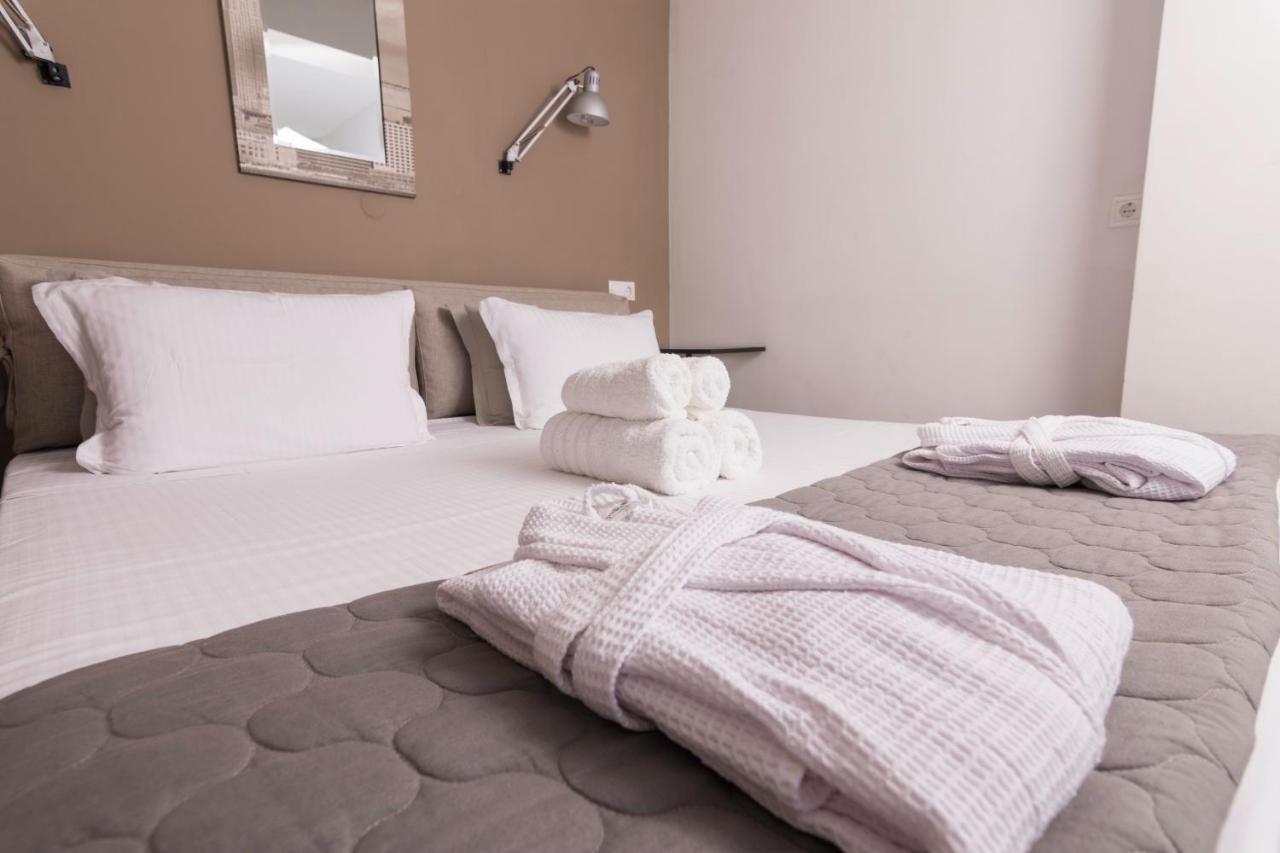Entechnos Living Aparthotel Megali Ammos  Bagian luar foto