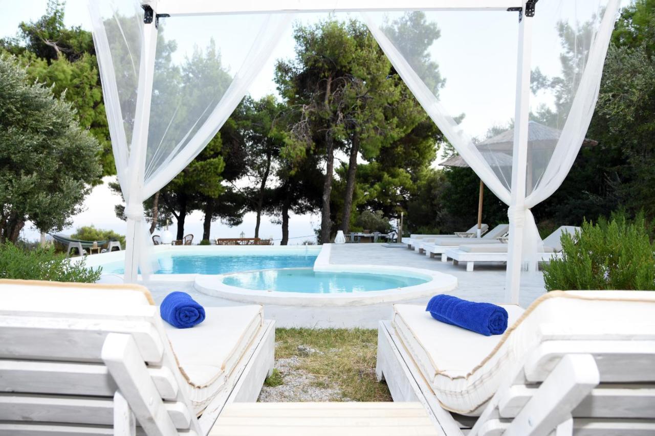 Entechnos Living Aparthotel Megali Ammos  Bagian luar foto